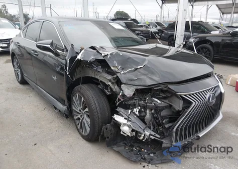 2021 Lexus Es 300H z USA, uszkodzony, nr VIN 58ADA1C10MU012757